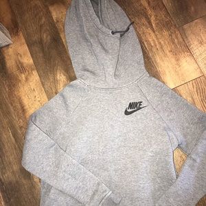 Woman’s Nike cowel neck hoodie size med